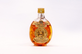 Leggi tutto: Vecchia Romagna / Distilleria: Buton