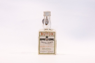 Leggi tutto: Doppio Kummel / Distilleria: Buton