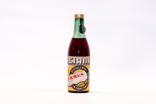 Leggi tutto: Alkermes / Distilleria: Canciani