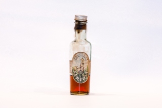 Leggi tutto: Certosa / Distilleria: Caselli