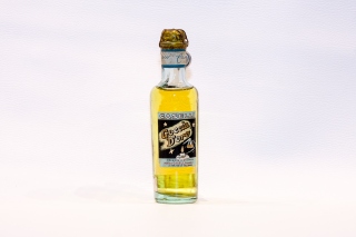 Leggi tutto: Goccia d'oro / Distilleria: Caselli