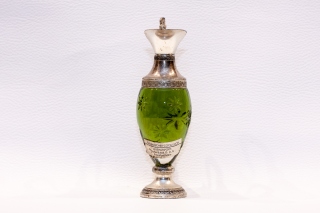 Leggi tutto: Italienischer Coca Likor / Distilleria: Buton